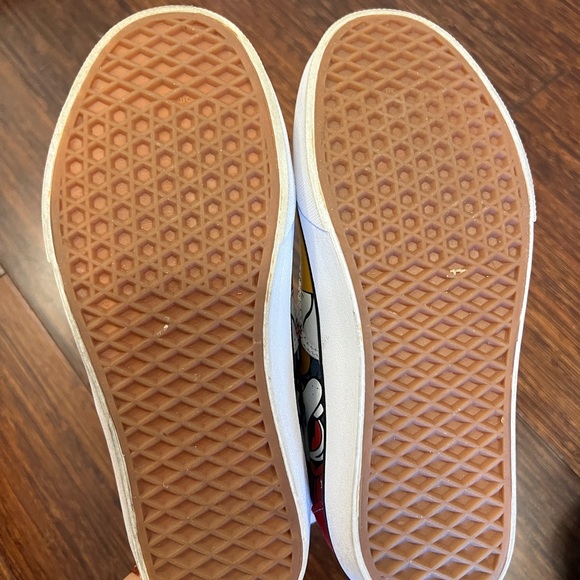 Vans sneaker. Cute and fashionable - Picture 5 of 5